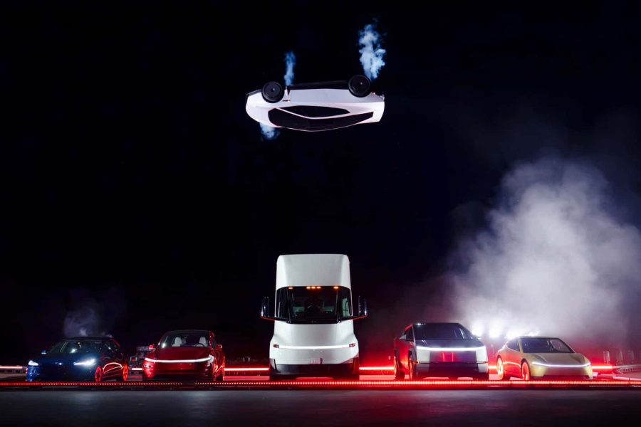 tesla-roadster-performs-autonomous-flying-stunts (5)