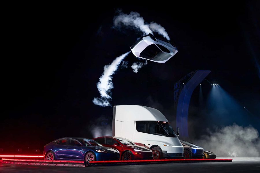 tesla-roadster-performs-autonomous-flying-stunts (6)